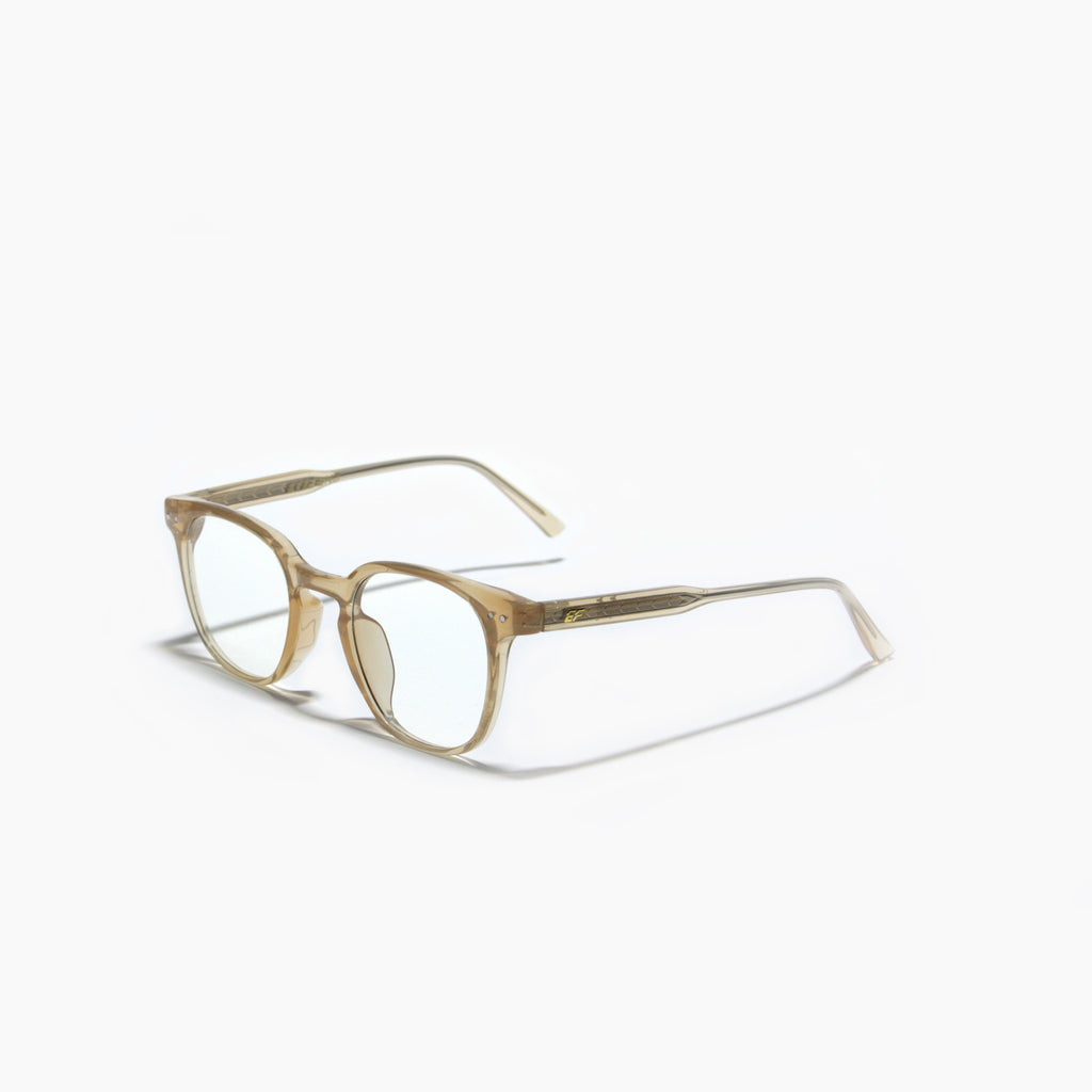EyeFend premium photochromic blue light glasses in a rounded translucent frame, featuring a minimalist structural design and durable multi-barrel rivet hinges.